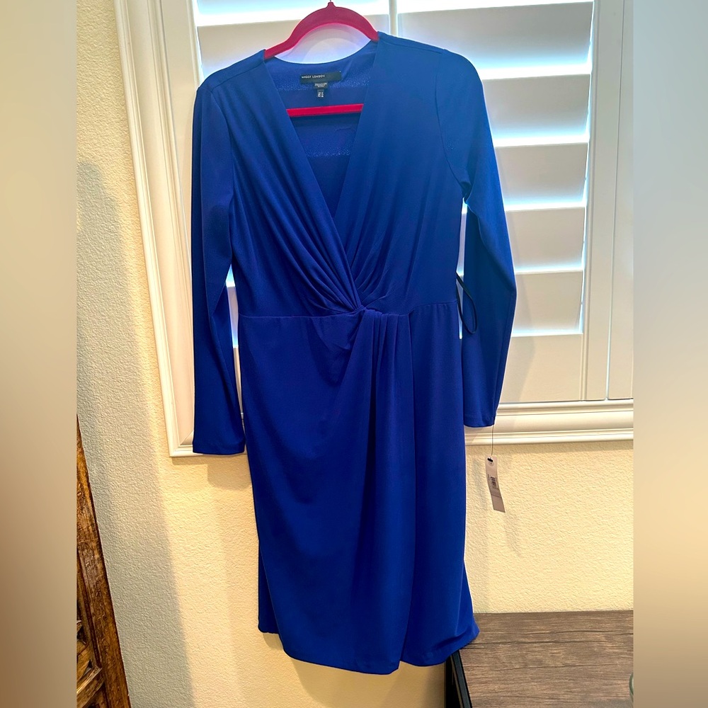 Elegant Blue Long-Sleeve Dress by Maggie London size 8